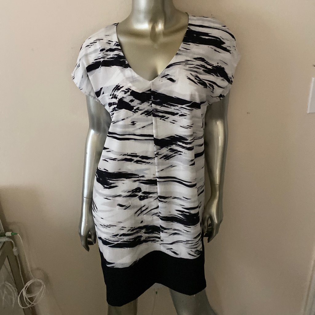 Katherine Barclay Montreal Abstract Art To Wear Tunic Dress Black & White Size 4